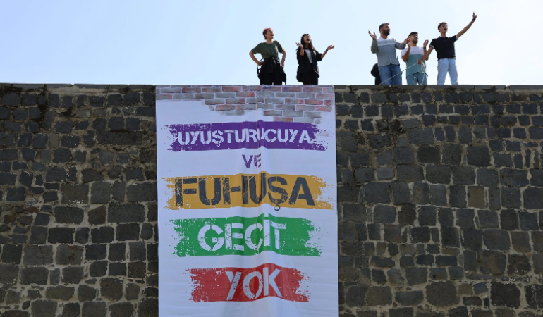 Şiyar Be Platformu: Bölgede uyuşturucu kullanımı 9 yaşa kadar düştü