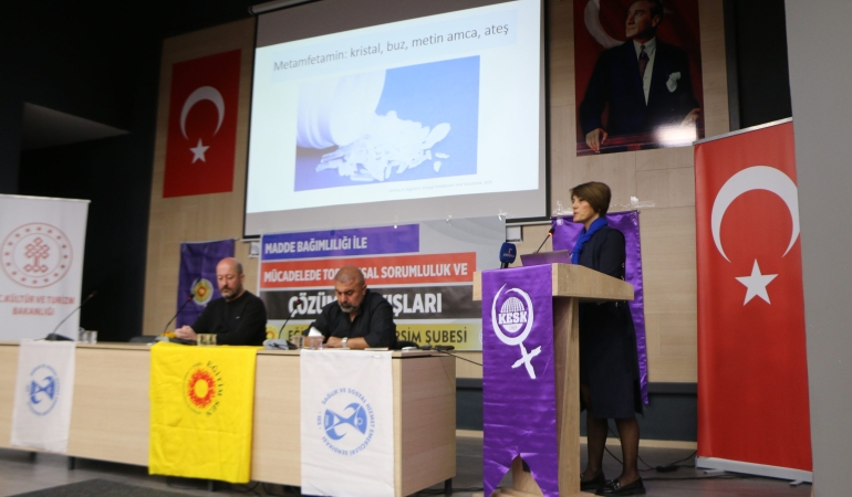 Dersim’de Madde Bağımlılığıyla Mücadele Paneli Düzenlendi