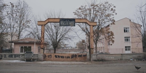 Eğitimin Gölgesinde Kayıp Bir Kimlik: Dersim