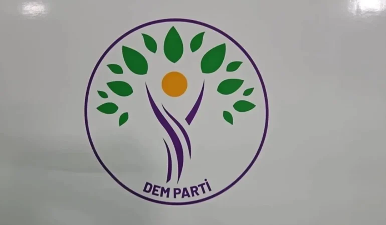 DEM Parti: İmralı tutanakları bağlamından koparıldı, tamamı açıklansın