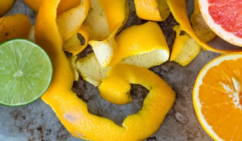 Turunçgil kabuklarıyla doğal ferahlık