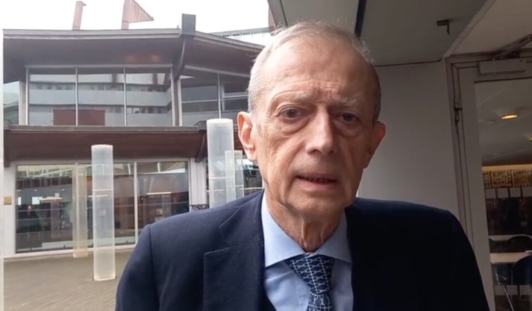 AKMP raportörü: Kürt halkını destekliyoruz