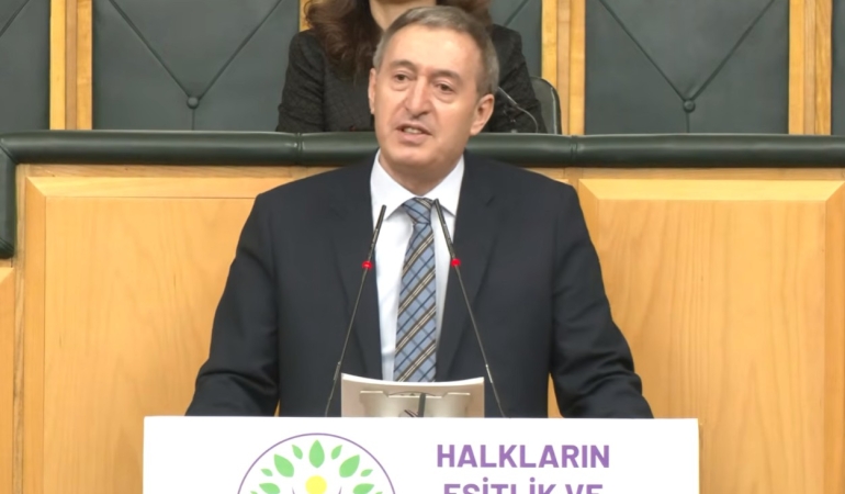 Tuncer Bakırhan: Halep’te tıpkı Halepçe’deki gibi soykırım provası yapıldı