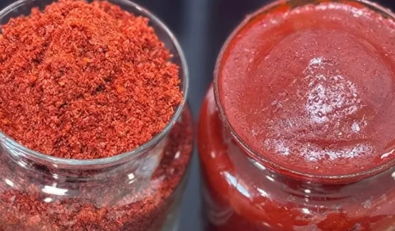 Salçanın küflenmemesi için