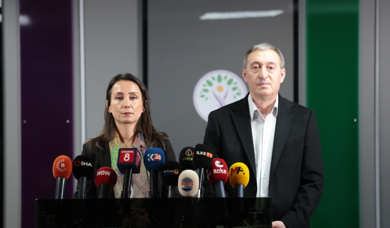 DEM Parti: Kürtsüz bir Suriye hedefleniyorsa herkes büyük yanılır