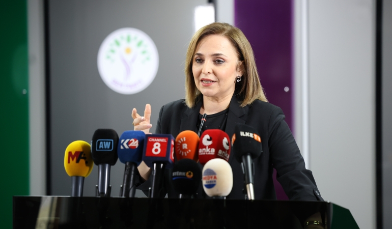 DEM Parti Sözcüsü Doğan’dan Adalet Bakanı Gürlek’e: “Yemin ettiği metne uygun davranmalı”