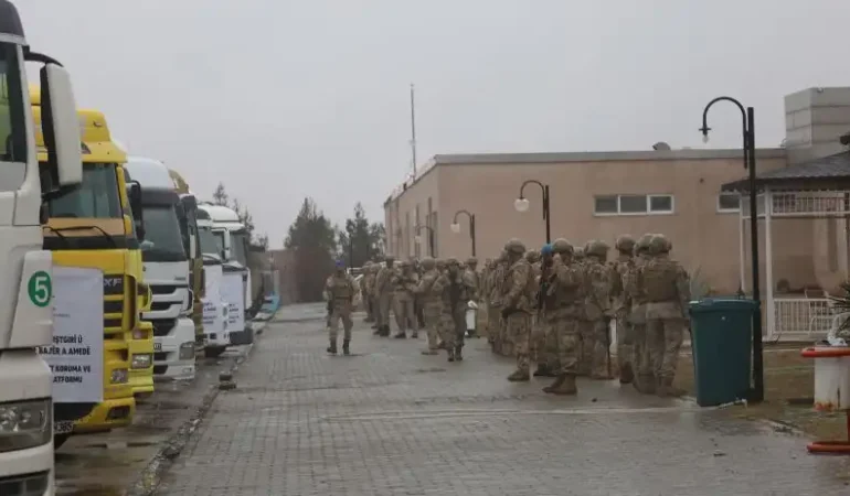 DEM Partili Bozdağ: Sınır açılmazsa ölümlerden Türkiye sorumlu olacak