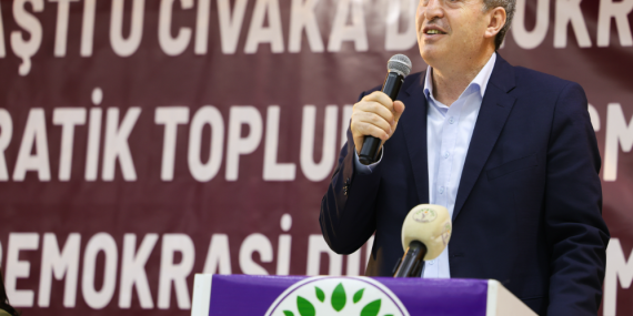 Bakırhan: Sayın Cumhurbaşkanı’na seslenmek istiyorum, Ankara artık Kürtlere parmak sallamaktan vazgeçsin