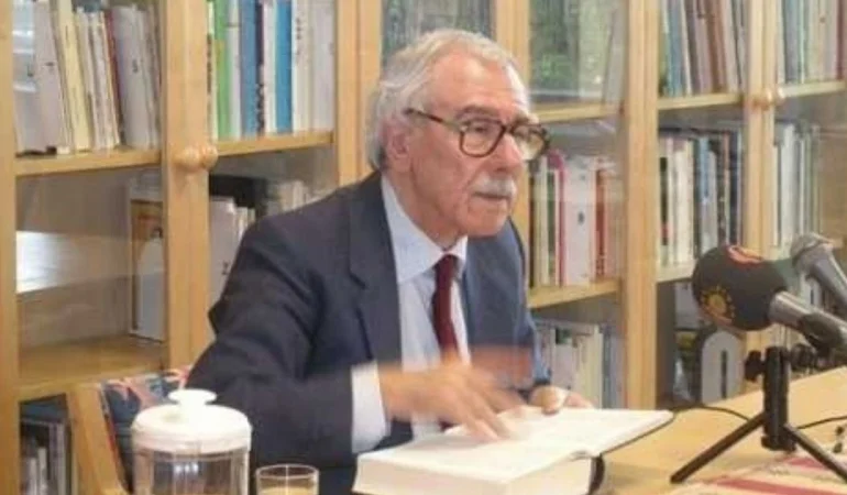 Modern Kürtçe alfabenin öncülerinden Mehmet Emin Bozarslan sürgünde hayatını kaybetti