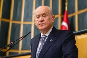 mrk-17-12-2025-bahceli-mitinge-ifade-ozgurulugu-dedi-990x556.jpeg