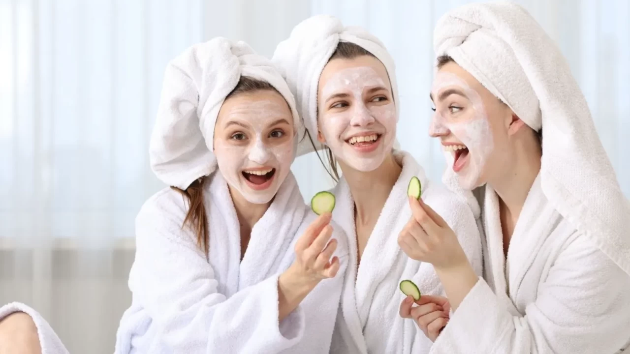 Göz altı morluklarına veda edin