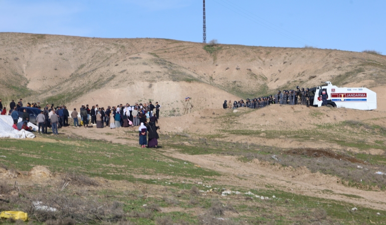 Sur’da GES protestosunda 16 köylü gözaltına alındı