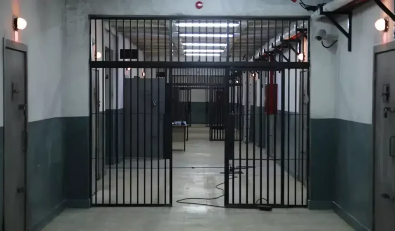 Bayramda cezaevlerinde açık görüş var mı 2026?
