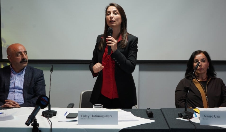 Hatimoğulları: Masada müzakere, sokakta mücadele ediyoruz