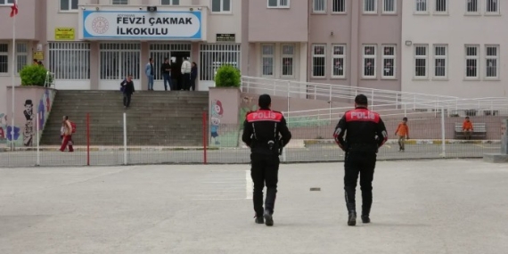 DEM Parti: Okullardaki şiddet kolluk kuvvetiyle çözülmez