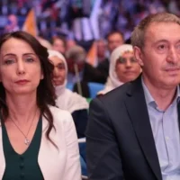 dem-parti-de-bayram-trafigi-es-genel-baskanlar-liderlerle-gorustu.webp.webp
