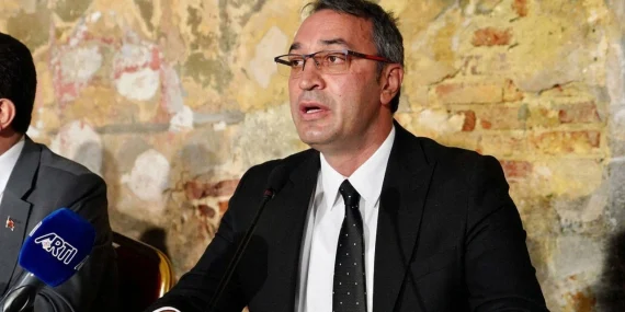 Mahir Polat İBB’deki görevine döndü: Kent Uzlaşısı davasından tutuklanmıştı