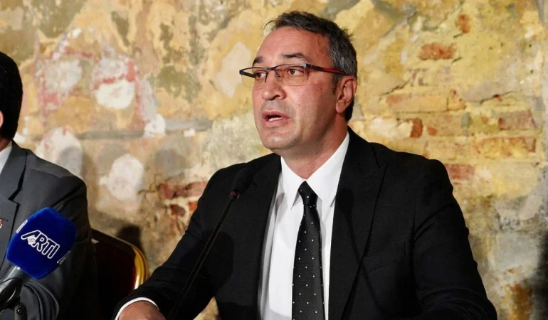 Mahir Polat İBB’deki görevine döndü: Kent Uzlaşısı davasından tutuklanmıştı