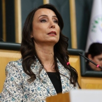 12-45-tulay-hatimogullari-partisinin-grup-toplantisinda-konusuyor.jpg