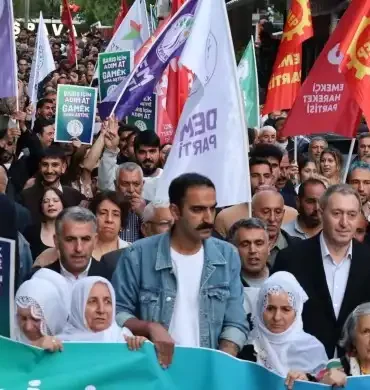 690x390cc-ank-16-05-2026-baris-icin-sende-bir-adim-at-yuruyus1-690x390.jpg