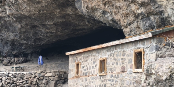Düzgün Baba Cemevi yönetimi: Düzgün Bava ikrarımızdır; kutsalımıza el uzatanlar Hakk’ın ve Pir’in divanında hükümlüdür
