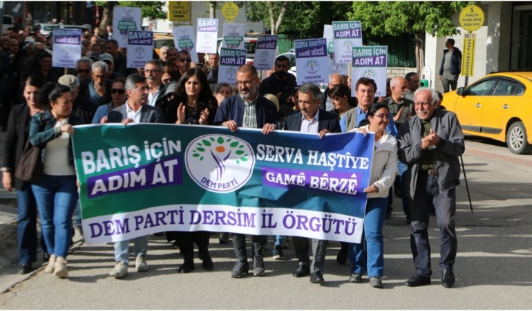 DEM Parti Dersim’den Barış Yürüyüşü: “Barış İçin Adım Atın”