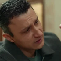 dH0E-uzak-sehir-sahin-oluyor-mu-alper-cankaya-diziye-veda-ediyor.jpg