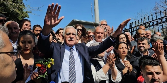 Mardin’de kayyumun görev süresi 2 ay daha uzatıldı