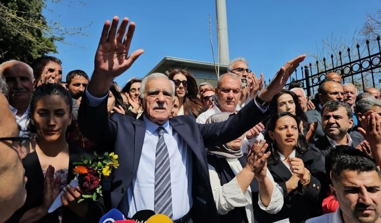 Mardin’de kayyumun görev süresi 2 ay daha uzatıldı