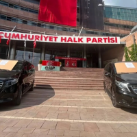 ozel-cephesinden-satilik-haram-arac-yaniti-kilicdaroglu-15-sene-kullandi-fhos.png