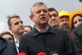 ozgur-ozel-1-mayis.webp.webp