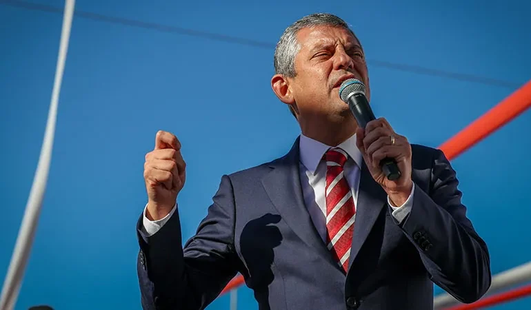 Özgür Özel: Erdoğan yolun sonunda biz başındayız
