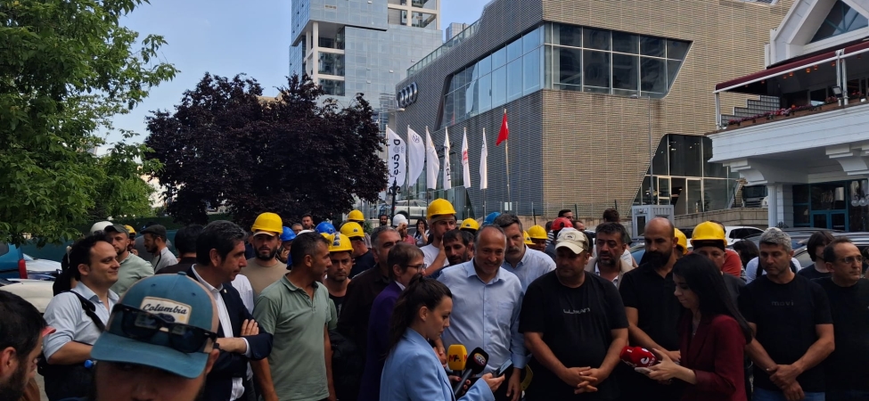 ank-04-06-2026-maden-iscileri-haklarini-alarak-eylemi-bitirdi-2040x1530.jpeg