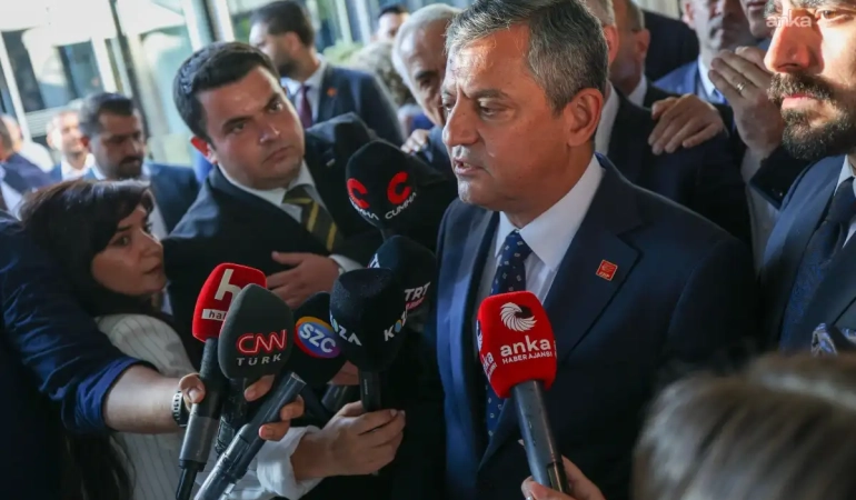 Özgür Özel: Partinin siyasi kuruluşunu Ağustos-Eylül ayında yapacağız