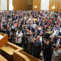 yeni-partiye-gecmesi-beklenen-vekiller-belli-oldu-1.webp.webp