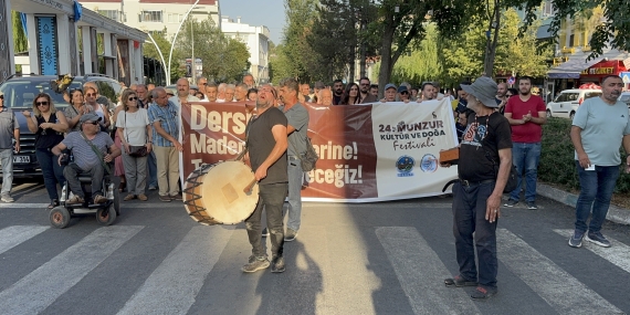 Munzur Festivali’nde maden karşıtı yürüyüş: “Sömürgeci madenciliğe karşı mücadeleyi büyütmek zorundayız”