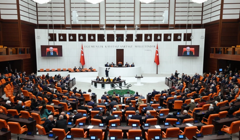 ‘Çerçeve yasa’ kanun teklifinin ilk 6 maddesi kabul edildi