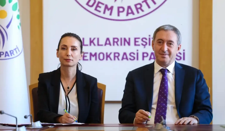 DEM Parti MYK’de görev dağılımı belli oldu