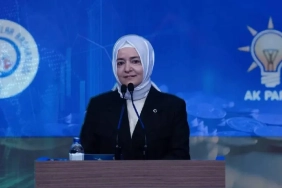 fatma-betul-sayan-kaya-butun-gorevlerinden-affini-istedi.webp.webp