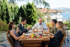 kDDw-kizilcik-serbeti-gercek-hikaye-mi-unal-ailesi-gercekte-hangi-aileyi-anlatiyor.jpg