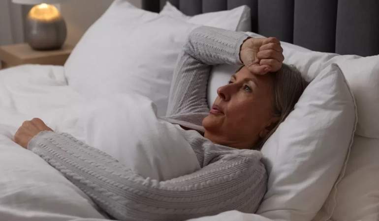 Gece terlemesi neden olur?