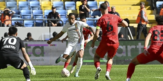 Amedspor, galibiyeti uzatmalarda yediği golle kaçırdı