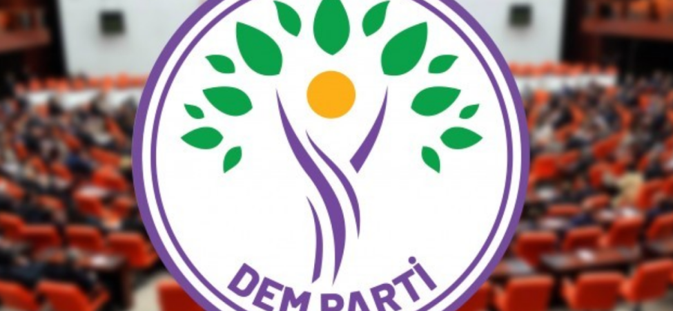 dem-parti-komisyonda-gorev-alacak-4-milletvekilini-bildirdi-1.webp.webp